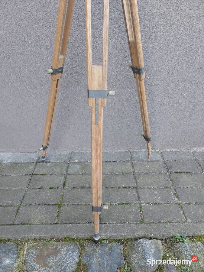 Stary drewniany trójnóg statyw fotograficzny pomorskie Tczew