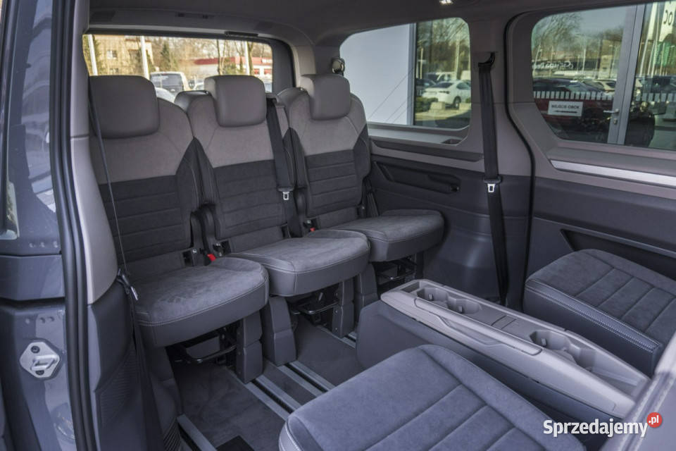 Volkswagen Multivan Edition L2 20 TDI 150 DSG