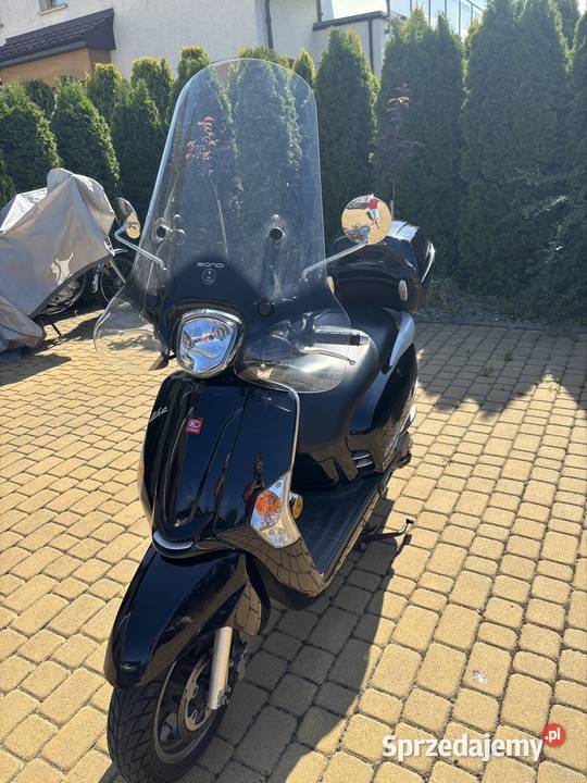 Sprzedam skuter Kymco likę 125 z małym bagażnik Kymco