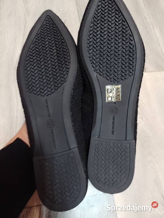 42 Czarne dzianinowe baleriny wieczorowe NOWE