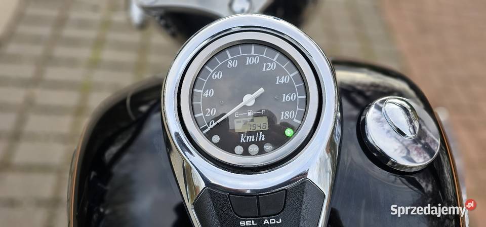 Suzuki Valousia 800 czarny dolnośląskie Głogów