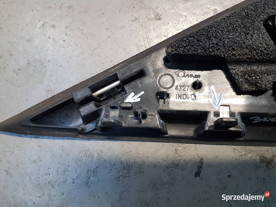 PEUGEOT 3008 I PRAWA ZASLEPKA BLOTNIKA CHROM Turek