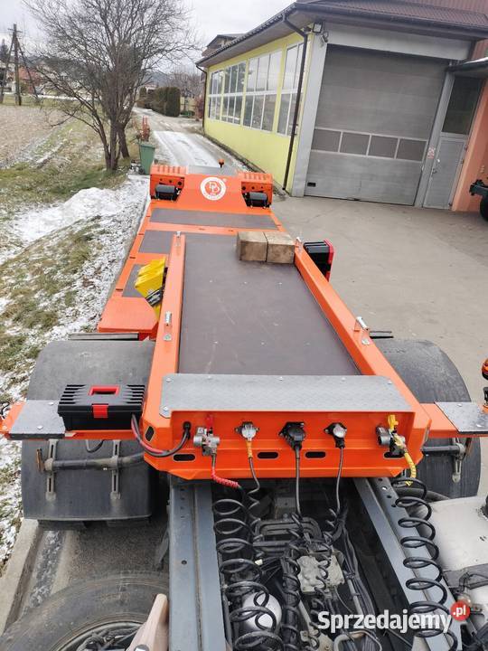 Naczepa niskopodłogowa specjalna laweta Niskopodłogowe Brzesko sprzedam