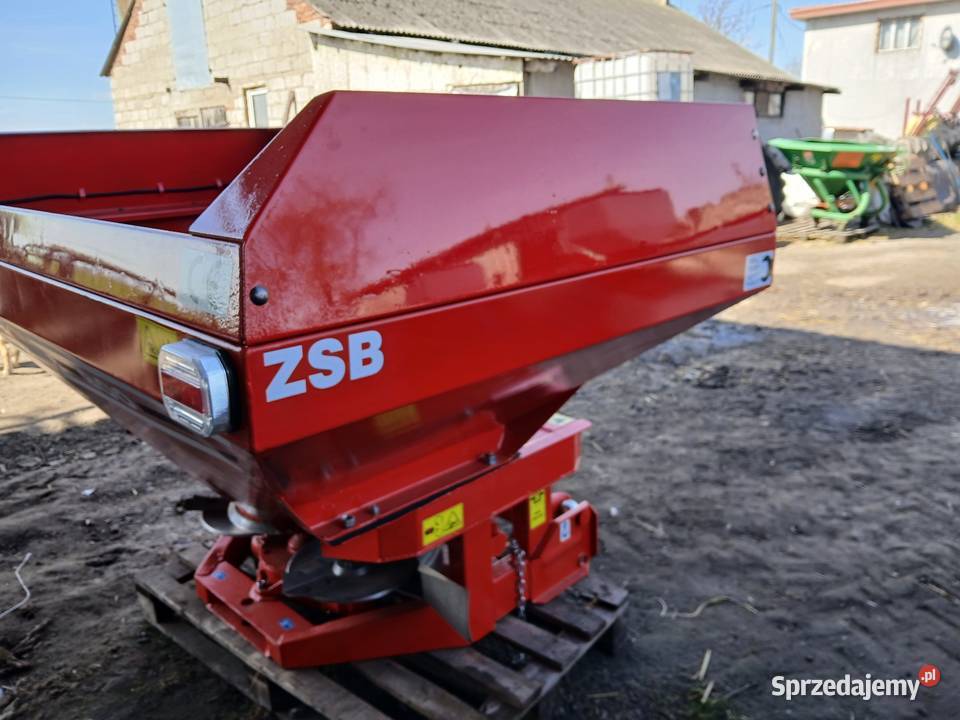 Rozsiewacz do nawozu KUHN zsb 900
