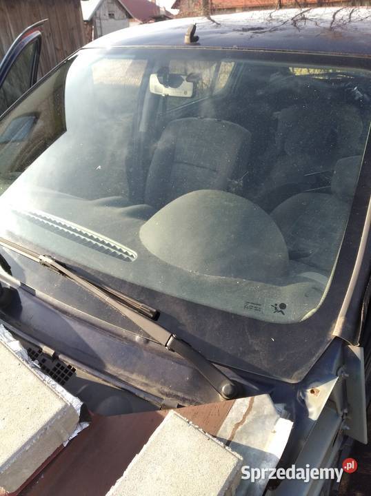 Szyba przednia tylna Dacia Sandero Nisko