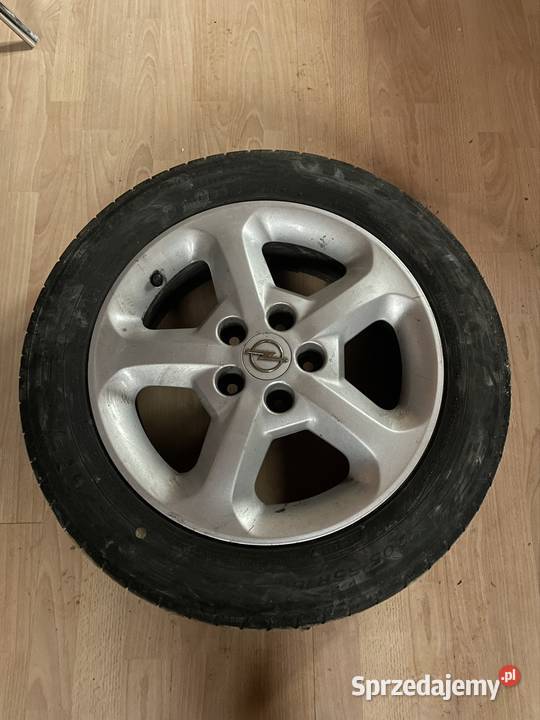 Alufelgi z oponami r16 Samochodowe Rożnów