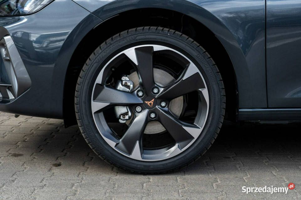 Cupra Leon Sportstourer 20 TSI 204 DSG 4Drive Rok produkcji 2026 Łódź