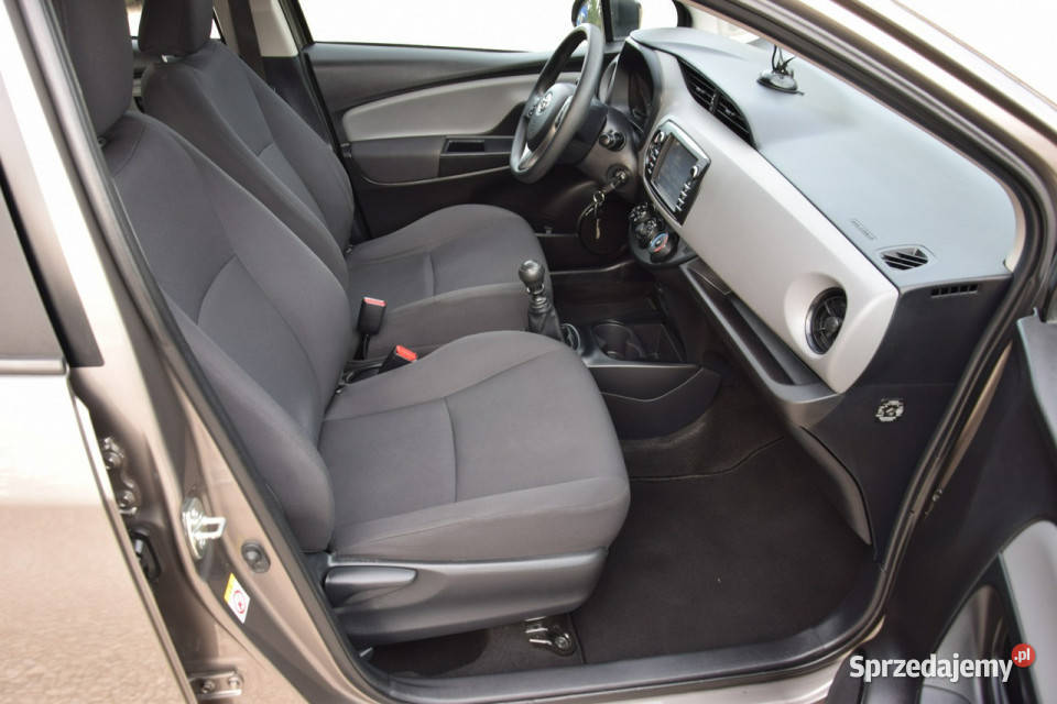 Toyota Yaris 15 VVTie 111 Kamera Serwis VAT marża mazowieckie Ostrów Mazowiecka