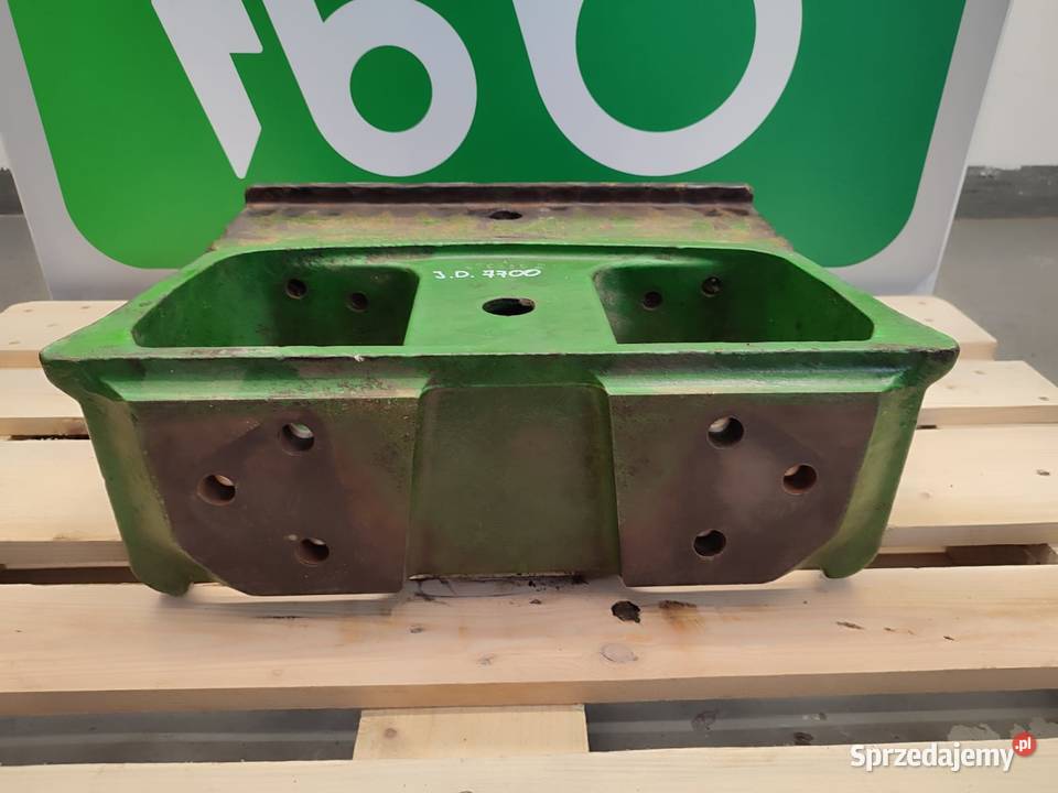 Wspornik ramy z obciążnikiem R127729 John Deere Wilkowo