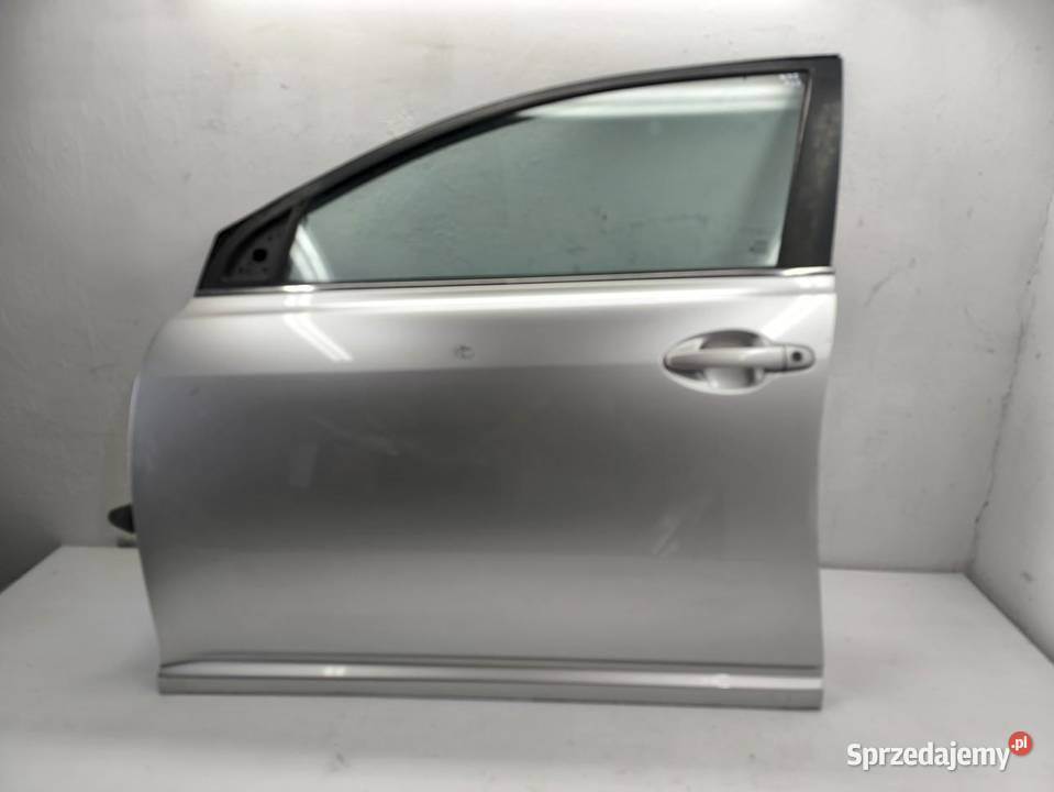 DRZWI LEWY PRZÓD KOMPLETNE TOYOTA AVENSIS II T25 sprzedam