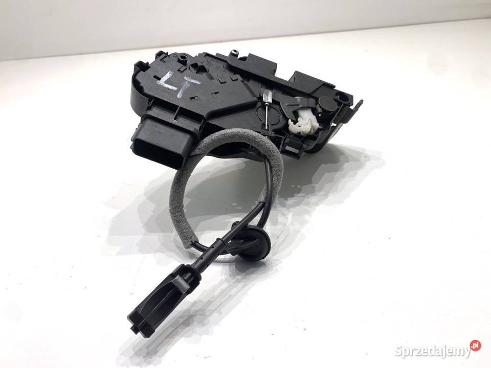 ZAMEK DRZWI LEWY TYŁ VOLVO V70 III Kombi