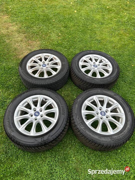 Felgi Ford OE 16 opony zimowe Bridgestone Gnieżdżewo