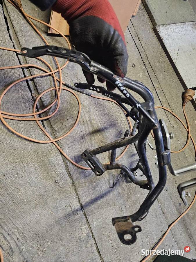 Suzuki RF 600 stelaż mocowanie lampy przedniej Mocowania i uchwyty Elementy nadwozia Jelenia Góra