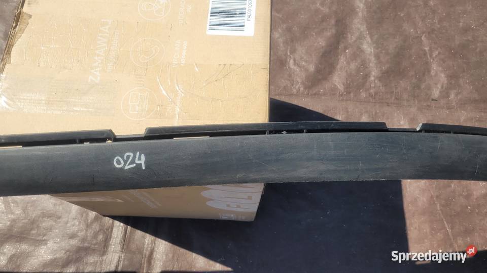 RENAULT MEGANE 3 III SPOILER DOKŁADKA GUMA HOKEJ śląskie Ruda Śląska