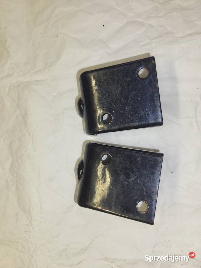 Wartburg 13 Nowe mocowania zderzaka tylnego para Piaseczno