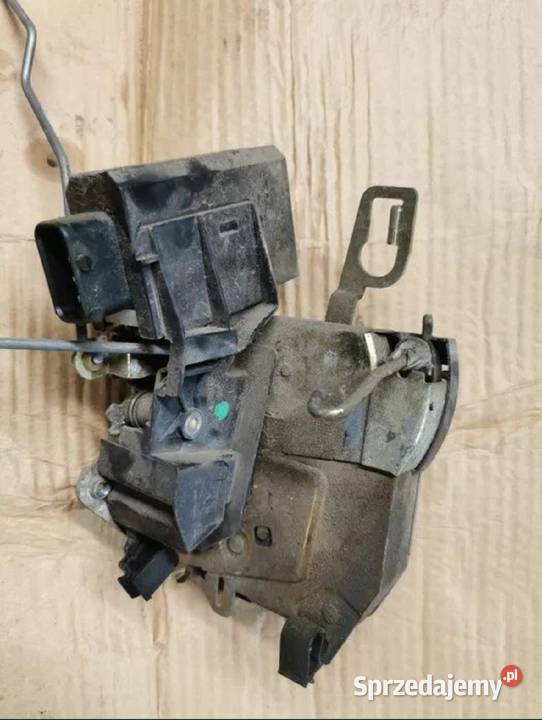 Zamek drzwi lewy przód BMW e36 Pozostałe Żory