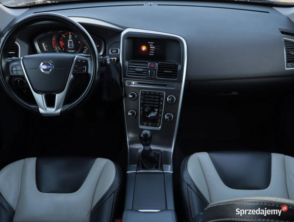 Volvo XC60 D4 2400cm3