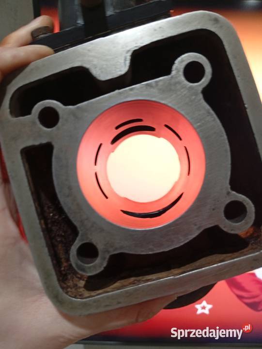 Cylinder Yamaha DT 80 LC2 stan Silniki dolnośląskie Milicz