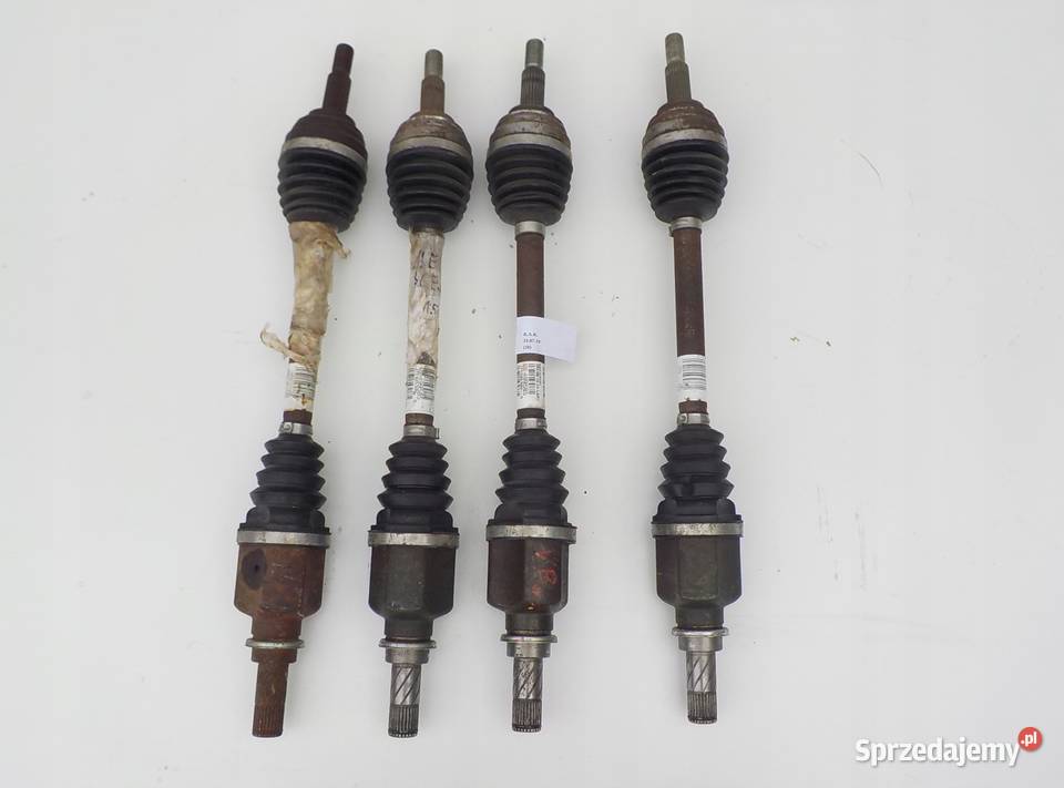 PÓŁOŚ LEWA RENAULT CLIO III 15 półosie Układ napędowy wielkopolskie