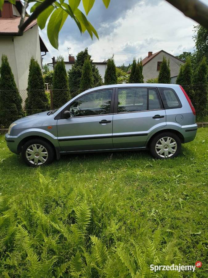 Ford fusion 1.4 TDCI , 2005 r. przebieg 121.100 km , 6 000 zł.