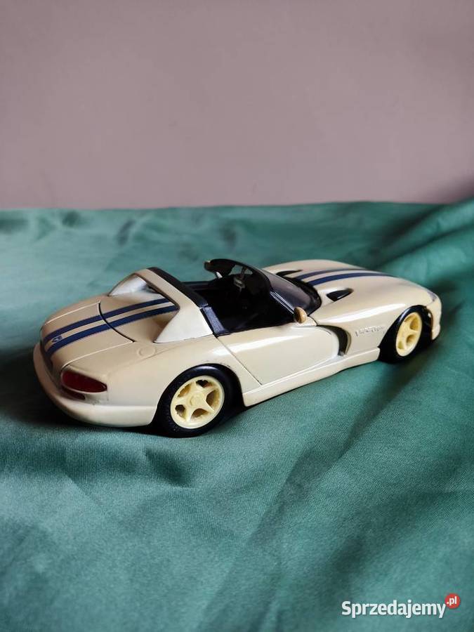 Model samochodu 124 Dodge Viper RT10 1996 Maisto Modelarstwo Głuchołazy