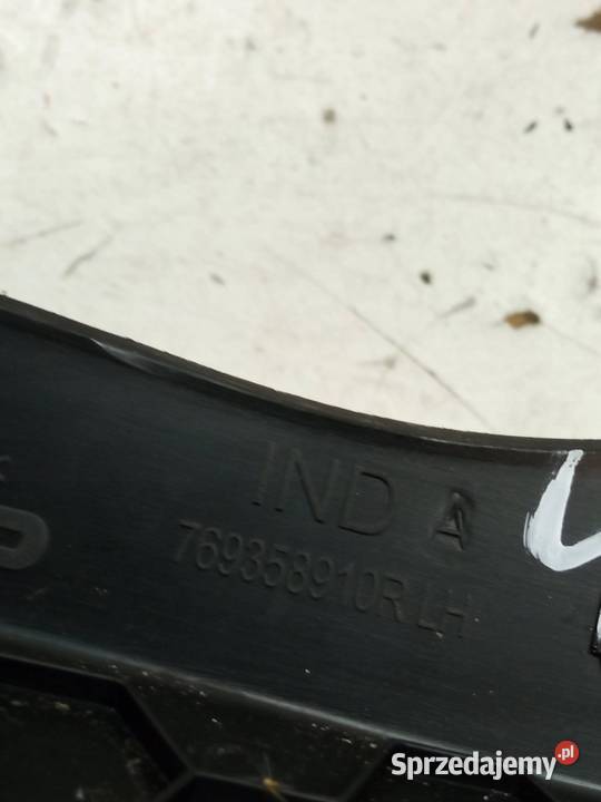 OSŁONA DESKI KOMPLET PLASTIKI 682107194R Osłony i zaślepki