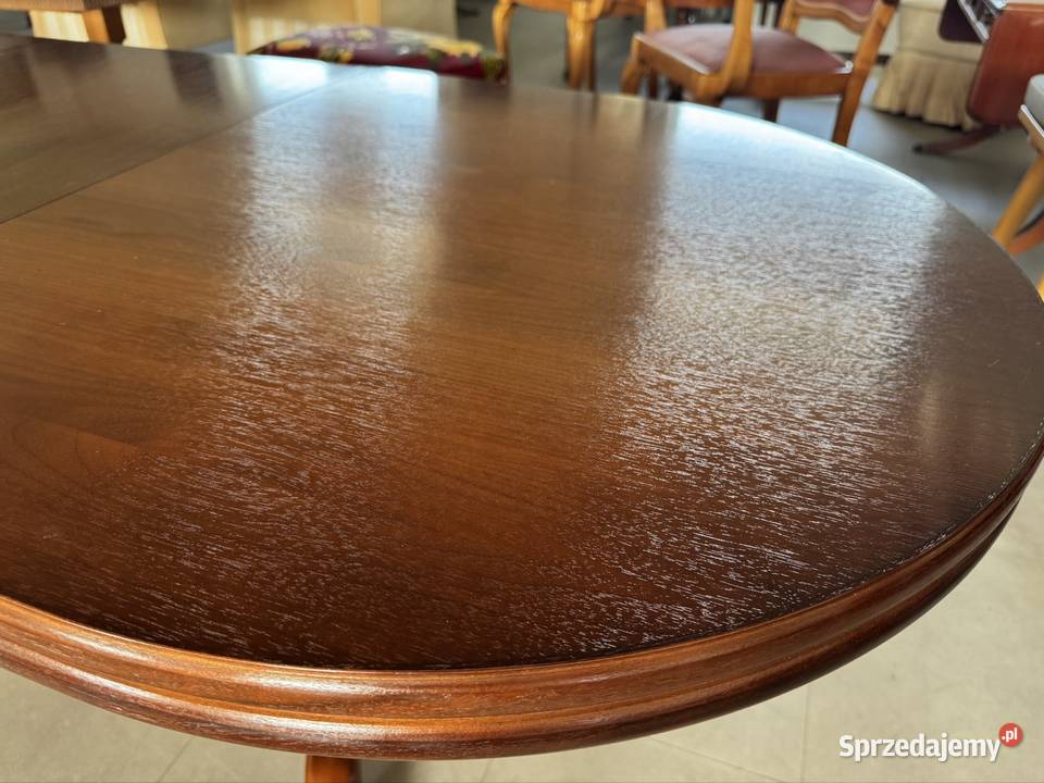 Drewniana rozkłada ława na automacie z funkcją Ełk