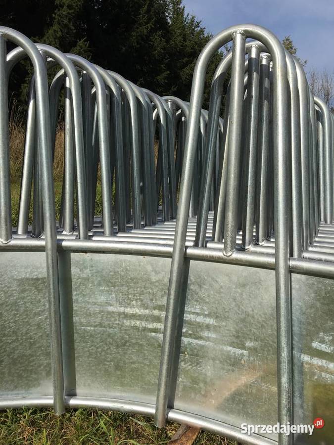 Paśnik łąkowy na baloty bydła krów ocynkowany 9 Lubawka