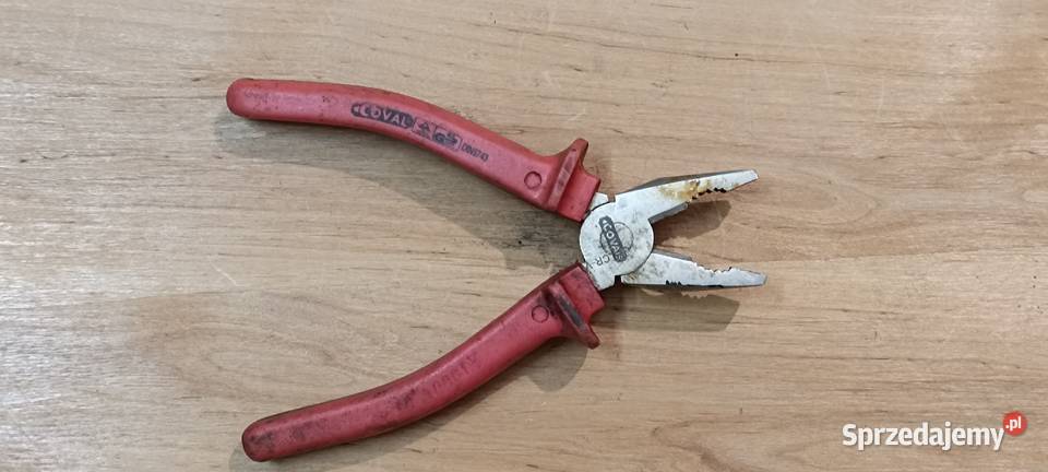 Kombinerki izolacyjne Dom i Ogród Przeworno