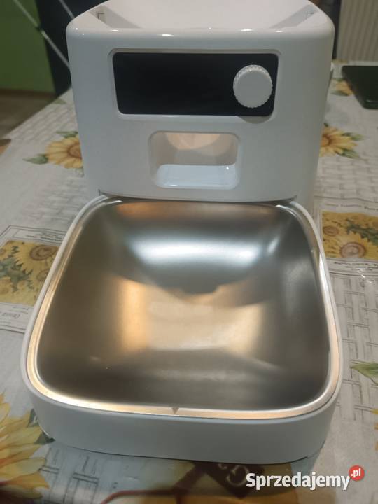 Dozownik na karme Parkoszowice