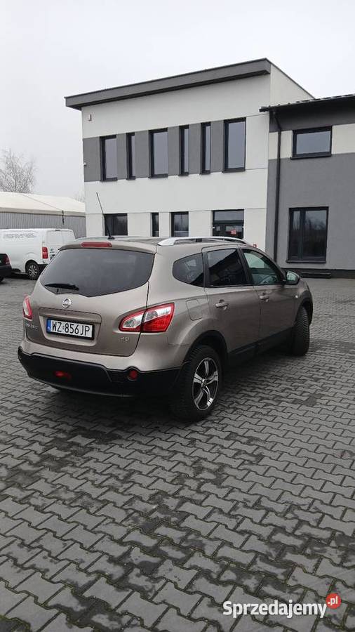 Nissan Qashqai2 kamera cofania