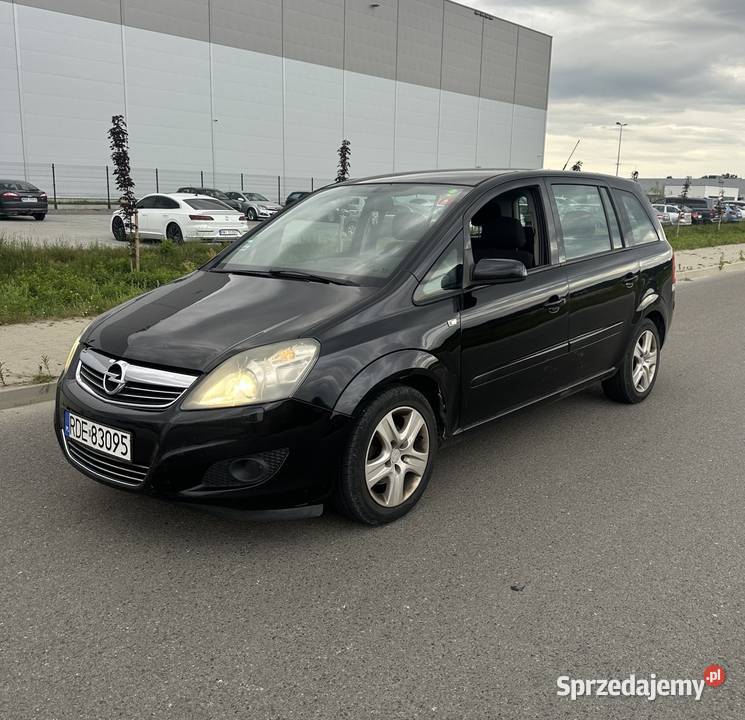 Opel Zafira 16 benzyna 2008r Bixenon benzyna Pilzno sprzedam