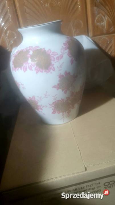 Wazon porcelanowy z okresu Prl chodziez Warszawa