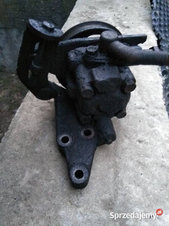 Kia carens ii 2 18 16v pompa wspomagania Pompy wspomagania