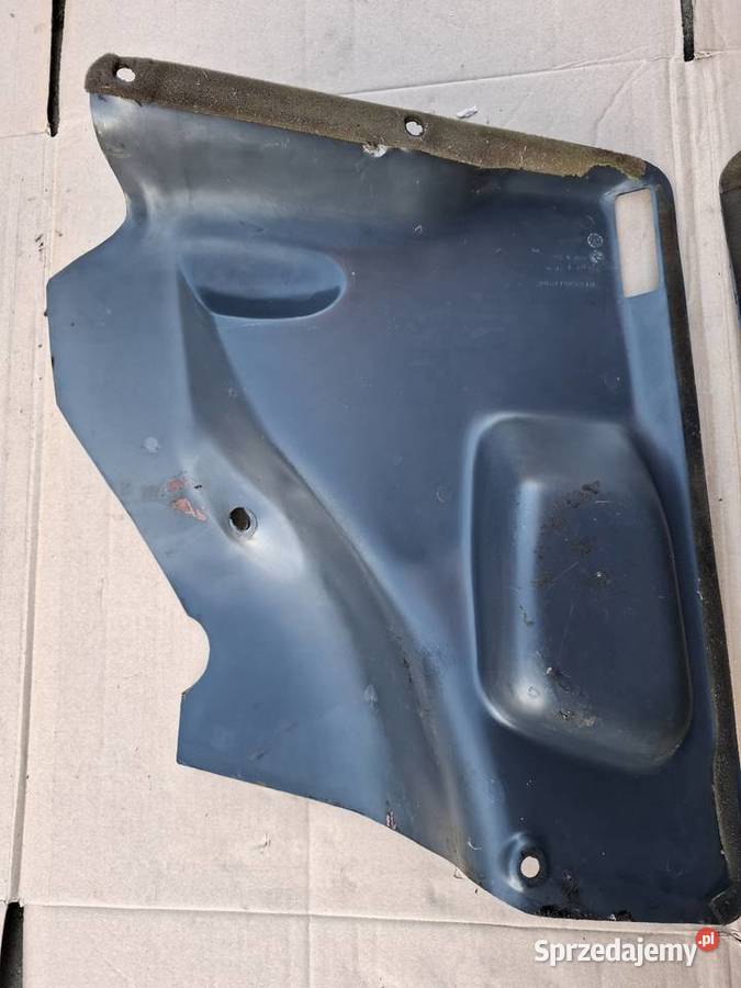 Boczki tyl tylne oslony nadkoli Fiat 126p Maluch osobowe