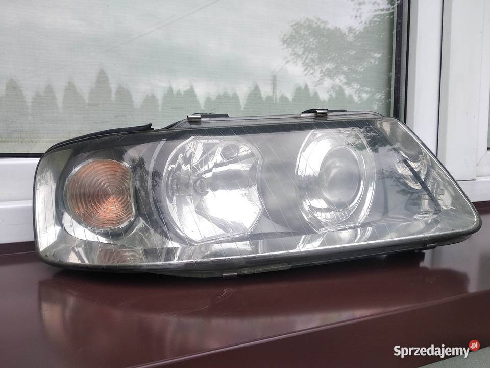 Audi A3 8L LIFT FL lampa przednia prawa Sieradz