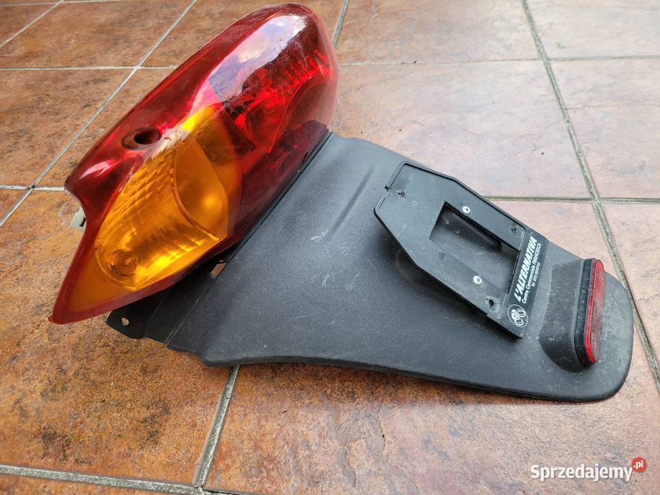 DERBI ATLANTIS lampa tyl tylnia blotnik komplet sprzedam