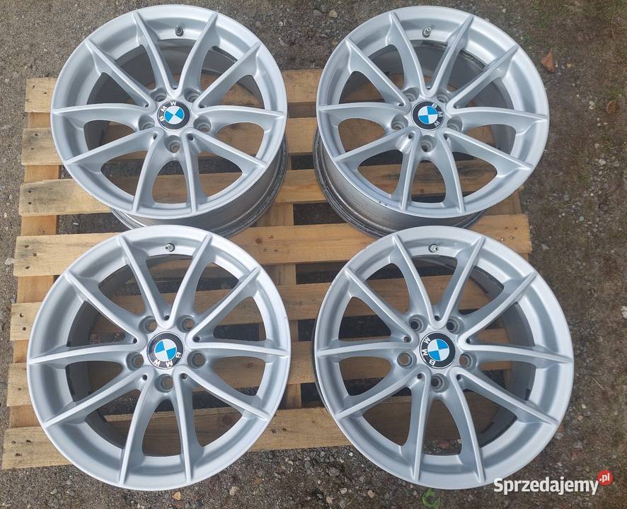 Oryginalne felgi aluminiowe BMW 17 Et32 75J