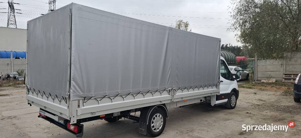 Zabudowa do auta dostawczego skrzynia z plandeką Rabiany