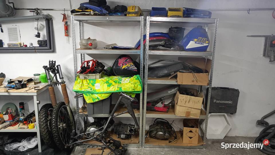 Okazja Suzuki dr 125 plus 2 w częściach akryl Żagań