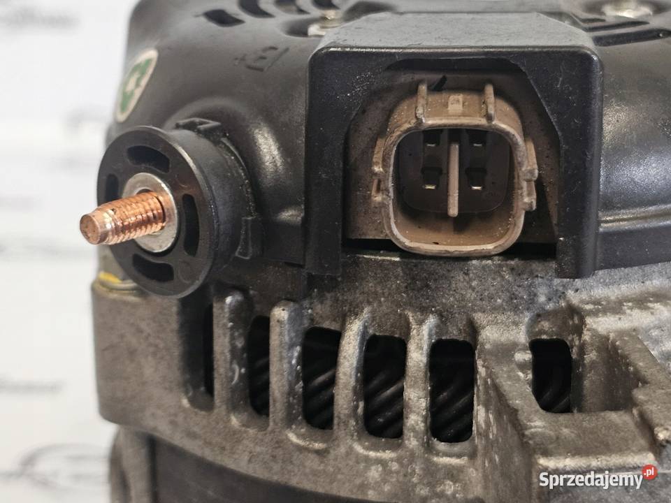 LEXUS IS 22 D 2ADFHV 177 06r alternator