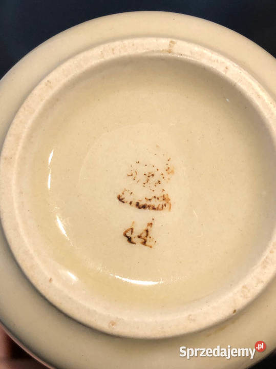 Kubki barowe PRL Tułowice koloru beżowego zestaw sprzedam