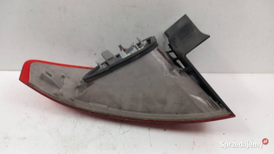 FORD MONDEO MK4 KOMBI LAMPA TYŁ PRAWA sprzedam