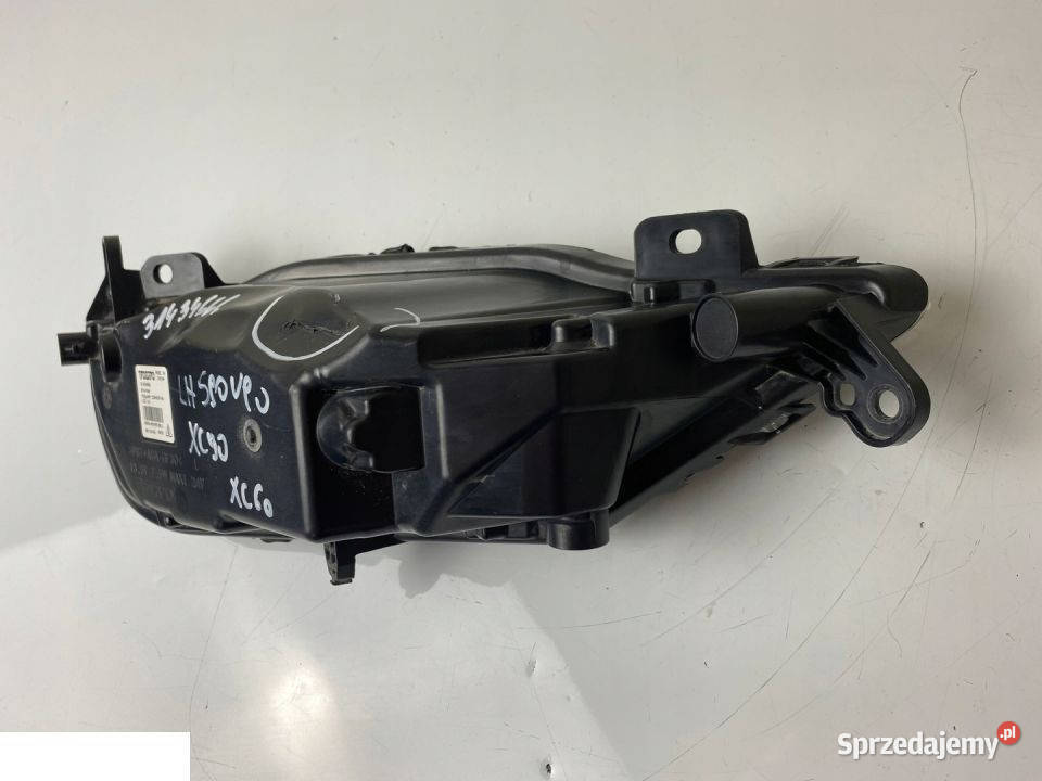 VOLVO XC90 XC60 S90 V90 HALOGEN PRZECIWMGIELNA Kozubszczyzna