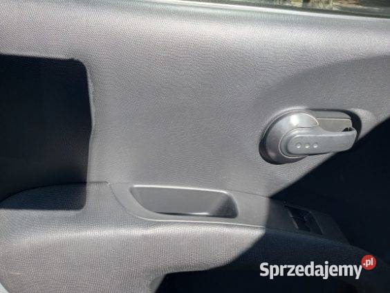 Motoryzacja welurowa tapicerka