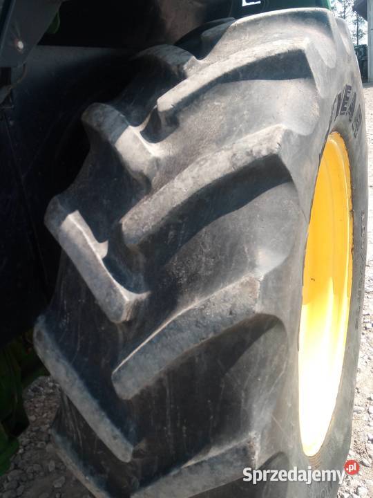 Ciągnik rolniczy John deere 2250 ursus massey Dwornia sprzedam