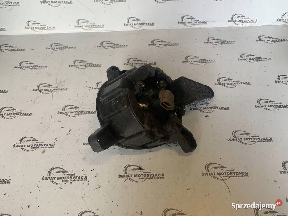 KIA SPORTAGE II LIFT 10r halogen prawy 92202030 Kielce sprzedam