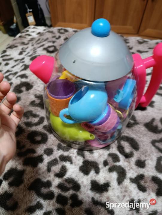 komplet naczyń zabawkowych dzieci w ozdobnym Poznań sprzedam