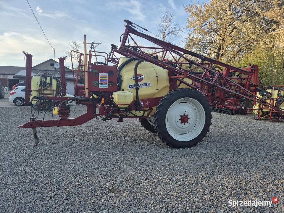 Opryskiwacz ciągany Hardi Commander 21m Zaczepiane lubelskie Żółkiewka-Osada