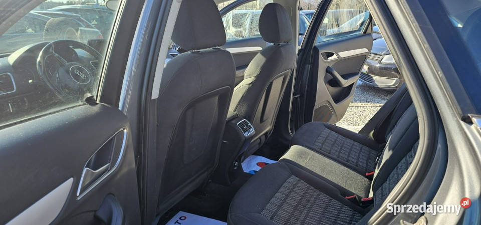 Audi Q3 LIFTING ManualZarejestrowany w 1Wł klimatyzacja Świdnica sprzedam